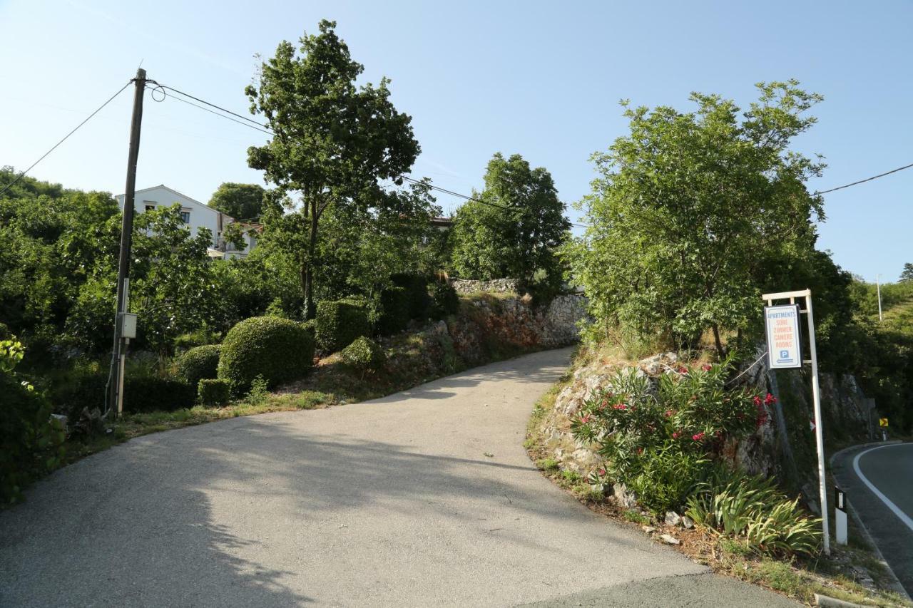 Apartments Tinka Brseč Eksteriør bilde